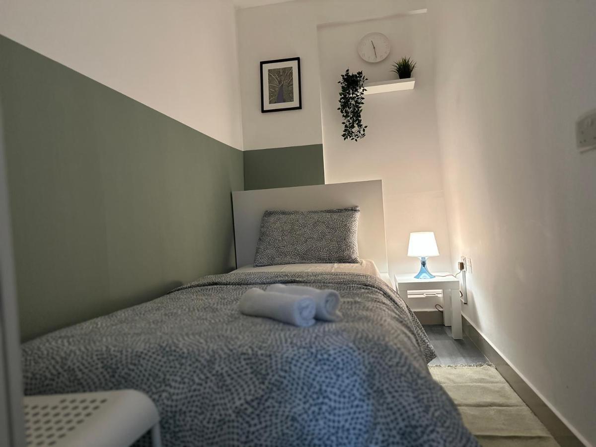 Beautiful Partition Room In Al Barsha 1 Near Metro Dubaï Extérieur photo