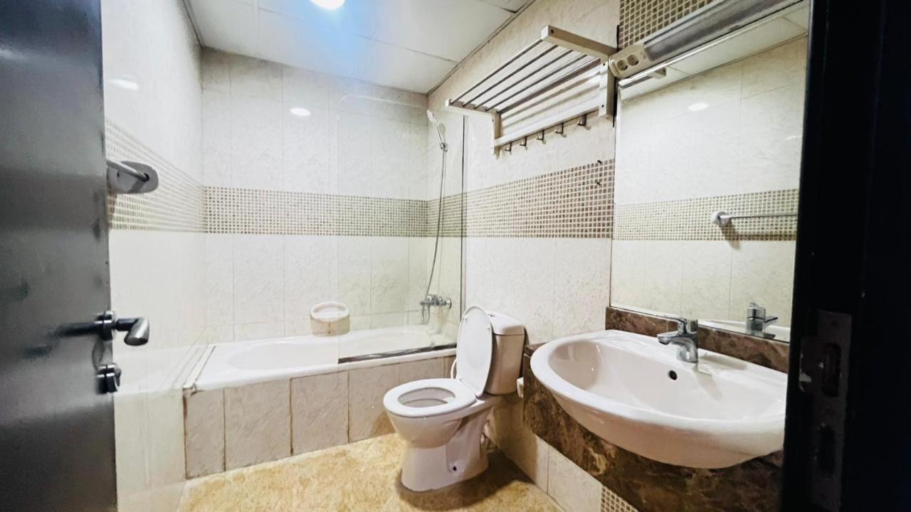 Beautiful Partition Room In Al Barsha 1 Near Metro Dubaï Extérieur photo